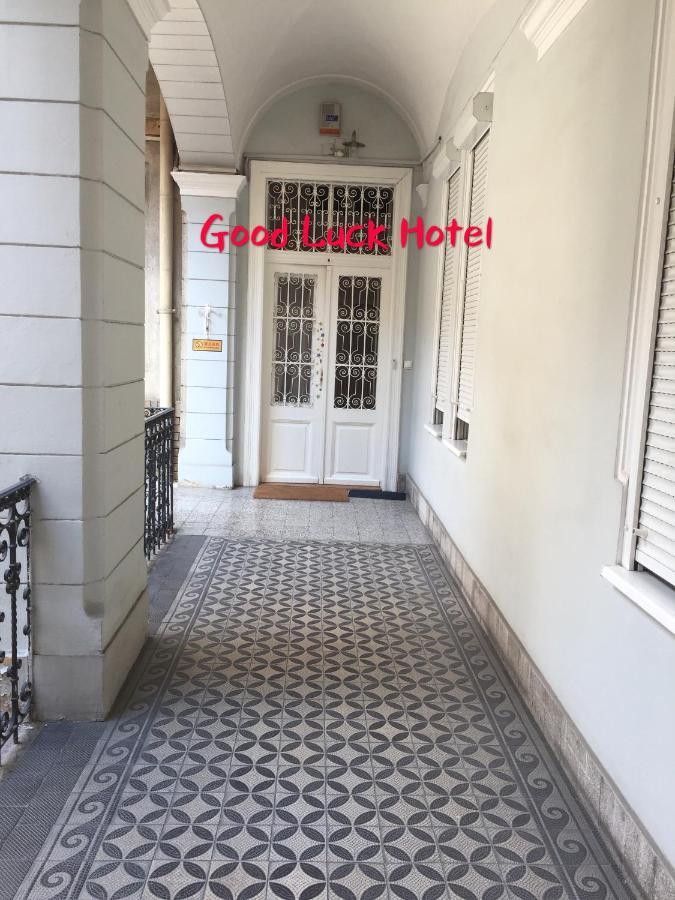 Good Luck Lejlighed Budapest Eksteriør billede